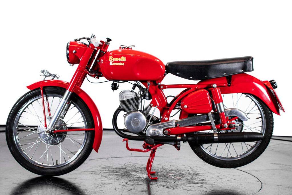 Leoncino 125